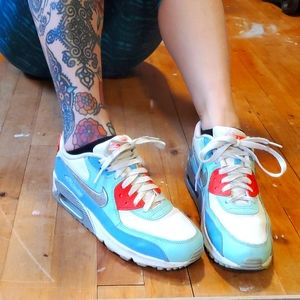 Nike Air Max 90